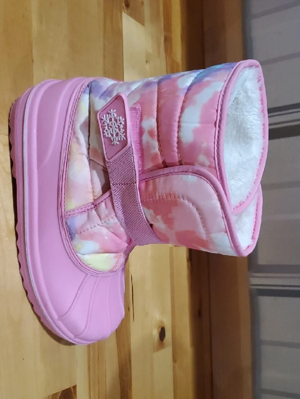 The Children's Place Pink Tie-Dye Girls Snow Boots